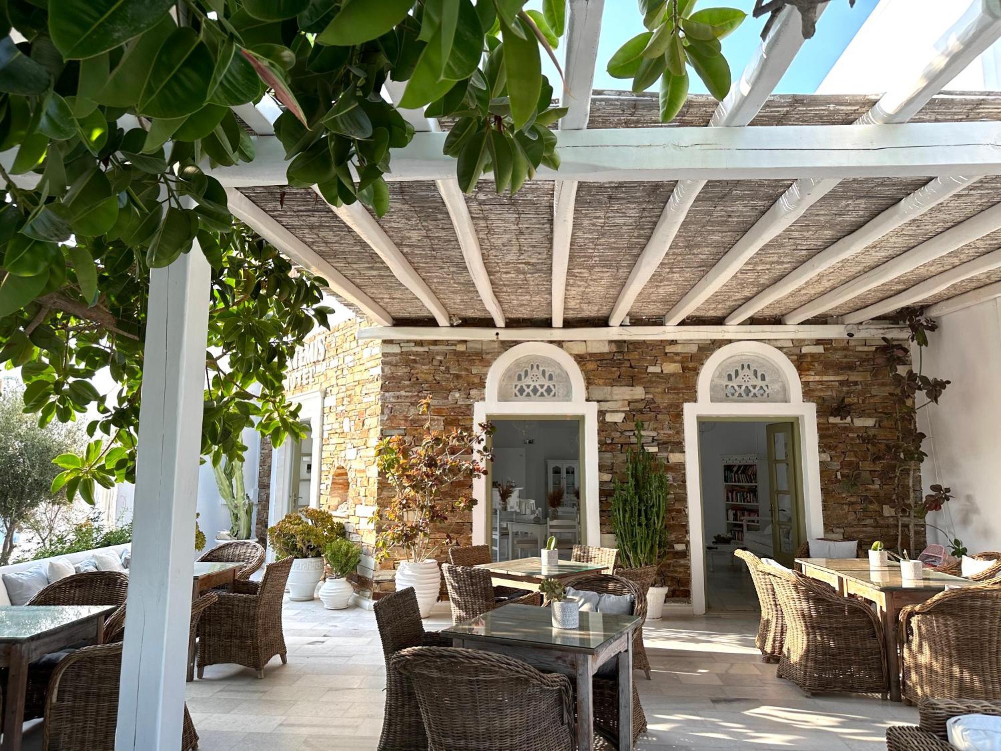 Artemis Hotel Antiparos Town Extérieur photo